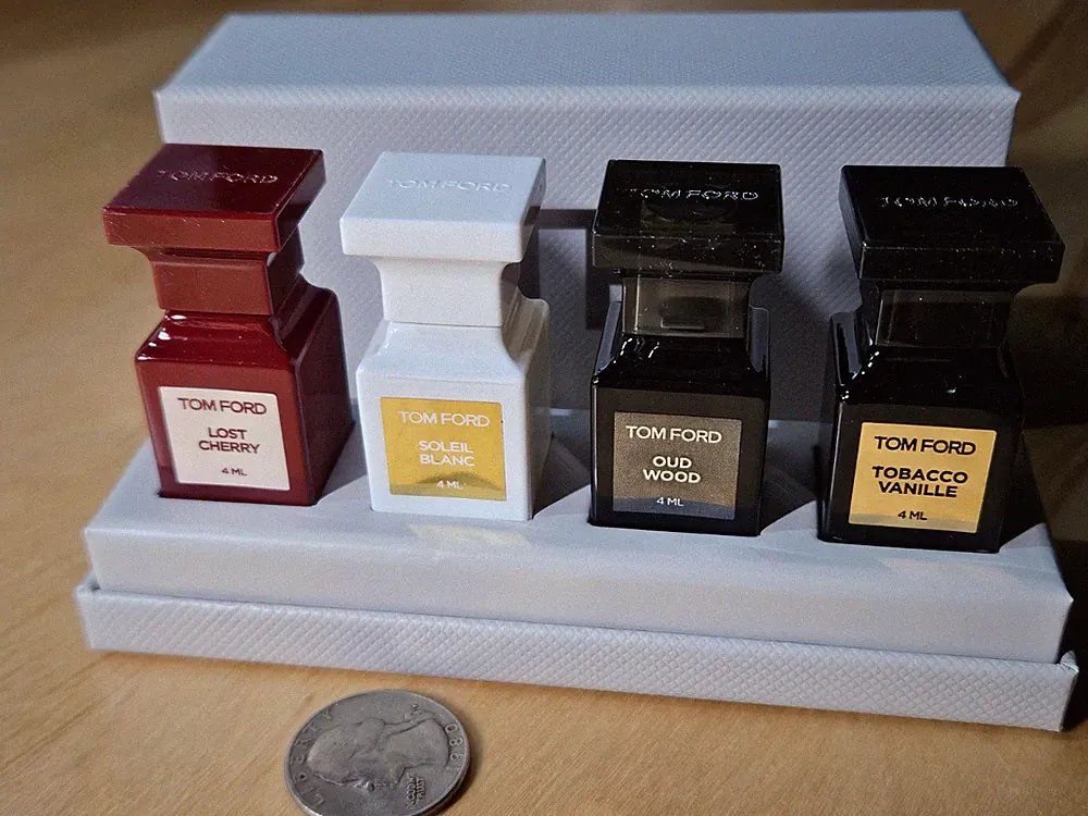 TOM FORD Private Blend Coffret Set 4 x 0.13 oz Oud Wood Soleil Blanc NEW #I4-2